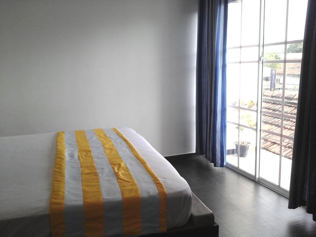 Petit Guest House 니곰보 객실 사진
